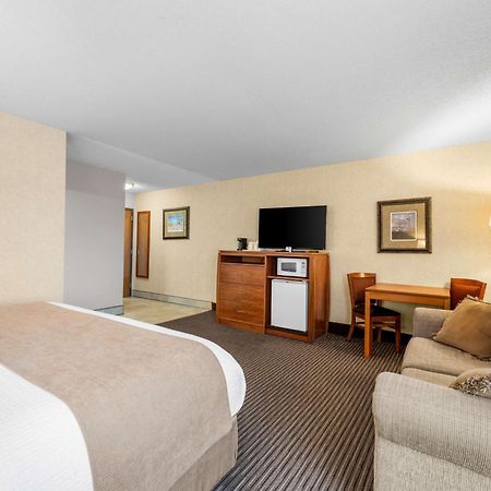 Best Western Vermillion Inn מראה חיצוני תמונה