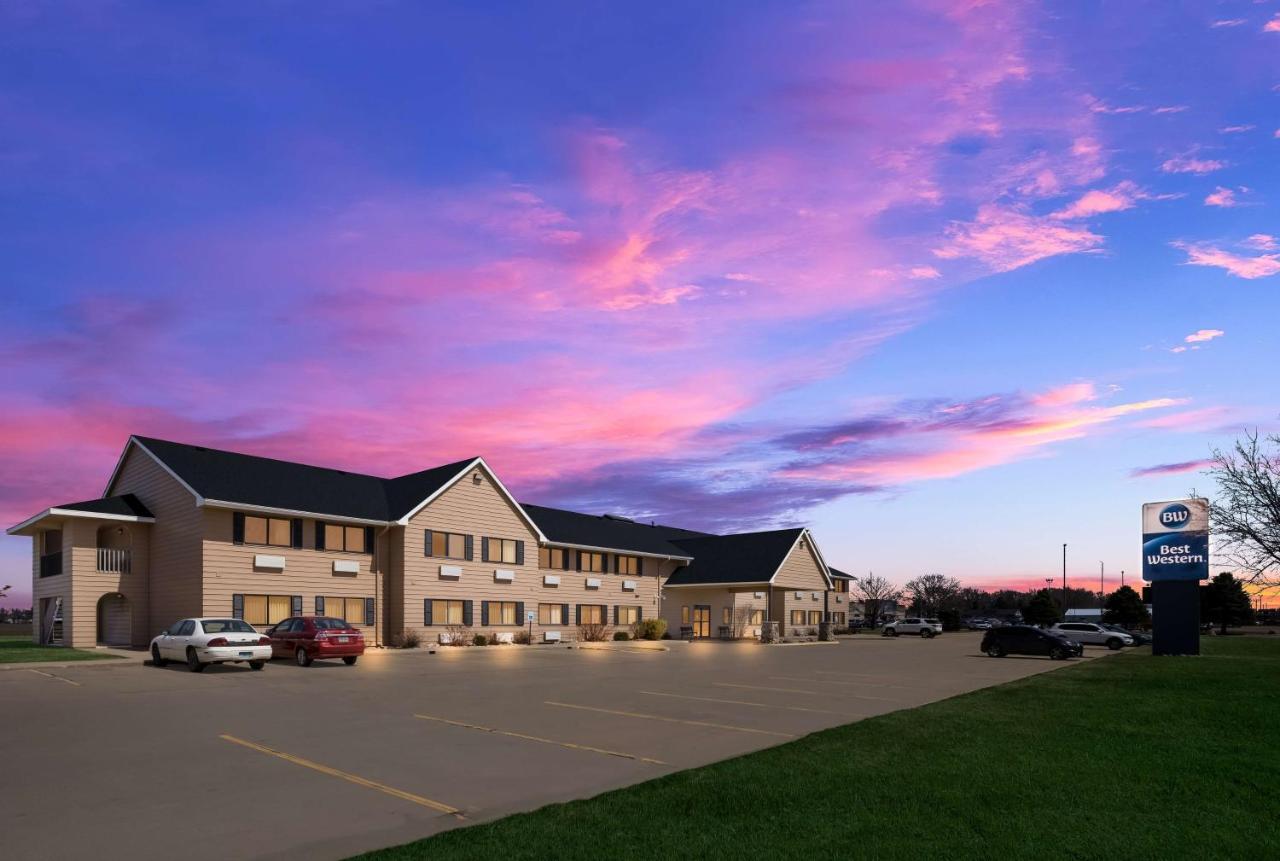 Best Western Vermillion Inn מראה חיצוני תמונה