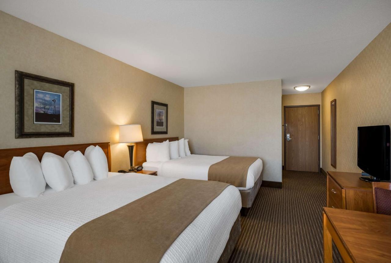 Best Western Vermillion Inn מראה חיצוני תמונה