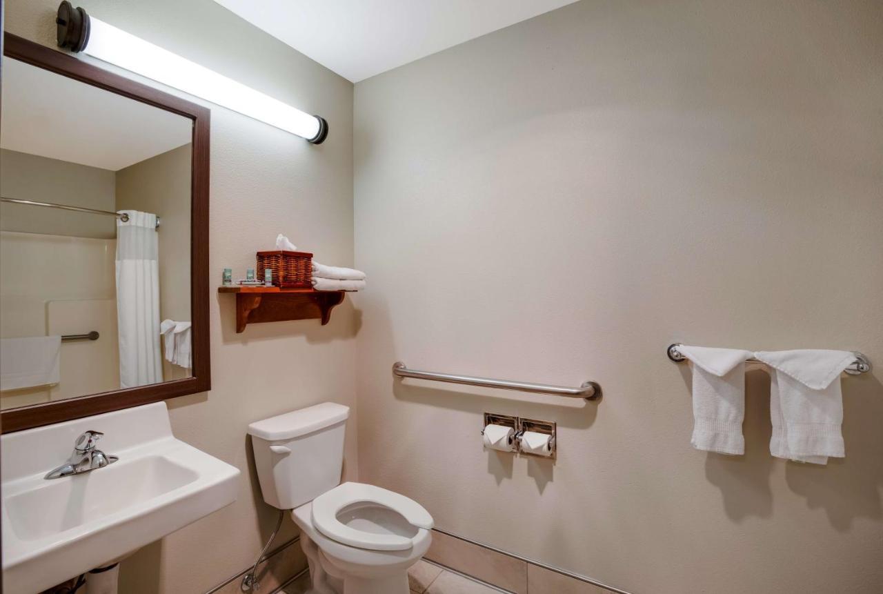Best Western Vermillion Inn מראה חיצוני תמונה