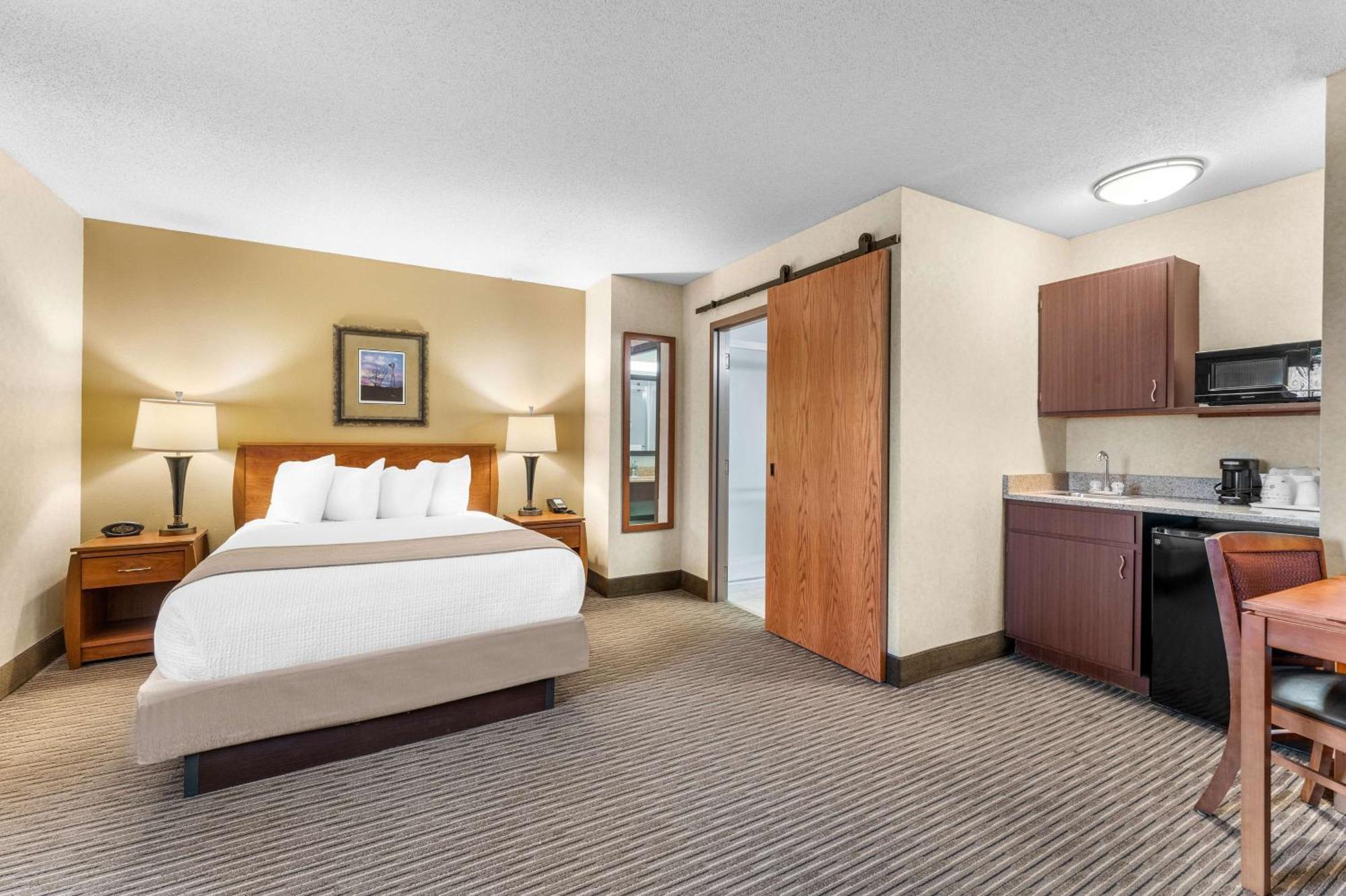 Best Western Vermillion Inn מראה חיצוני תמונה