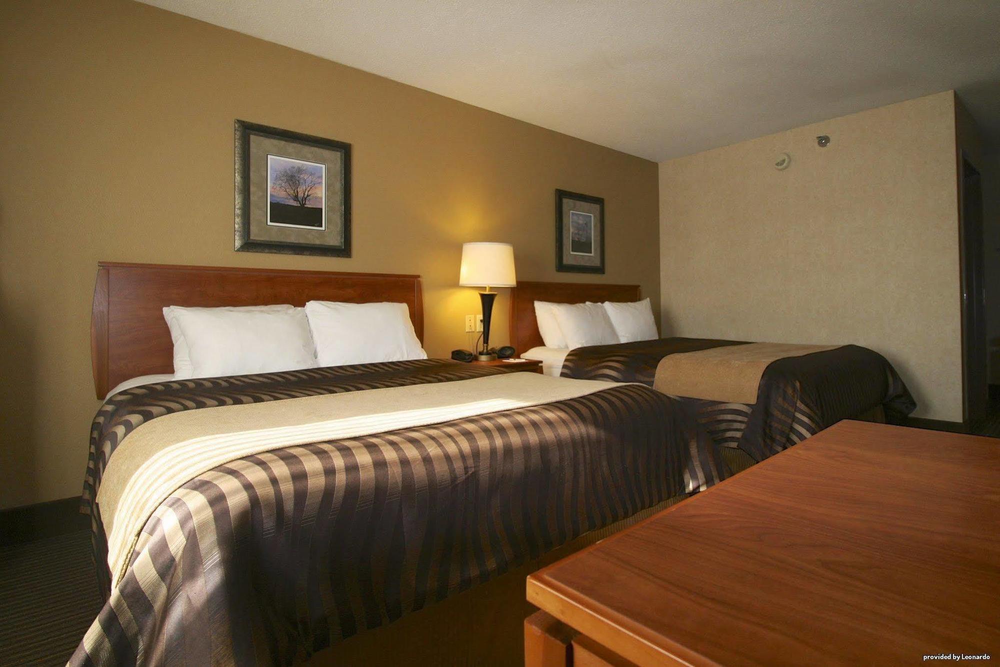 Best Western Vermillion Inn מראה חיצוני תמונה